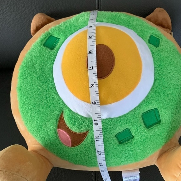 NWT Disney Munchlings Mike Wazowski Avocado Breakfast Bagel Monsters Inc. 13.5” - Picture 9 of 9